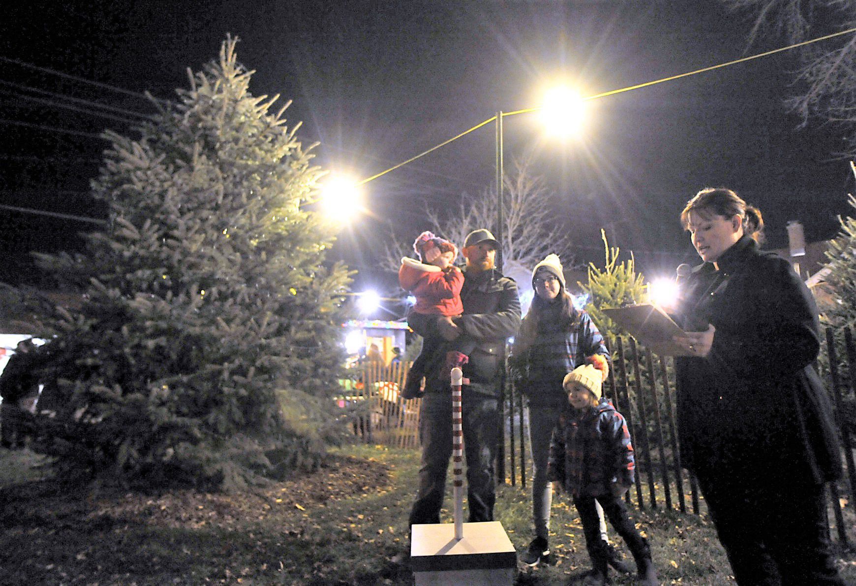 Union Grove Christmas Tree lighting ceremony